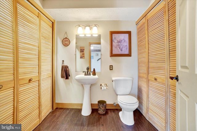 116 WEST CT, Glen Rock, PA 17327