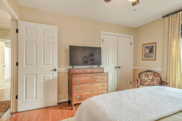 113 Fox Hall Circle, Bristol, TN 37620