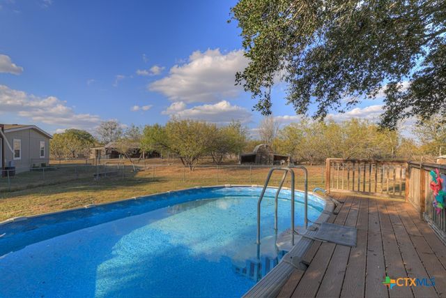 311 Weiss Road, New Braunfels, TX 78130