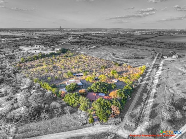 311 Weiss Road, New Braunfels, TX 78130