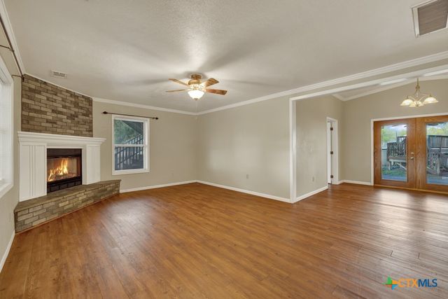 311 Weiss Road, New Braunfels, TX 78130