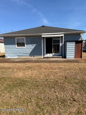 19 Tivoli Street, Toms River, NJ 08757