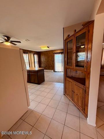 19 Tivoli Street, Toms River, NJ 08757