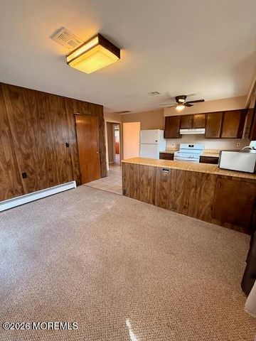 19 Tivoli Street, Toms River, NJ 08757