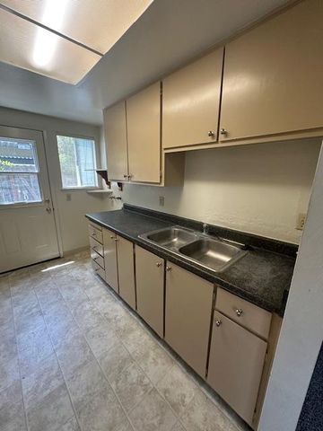 6301 Wexford Cir, Citrus Heights, CA 95621