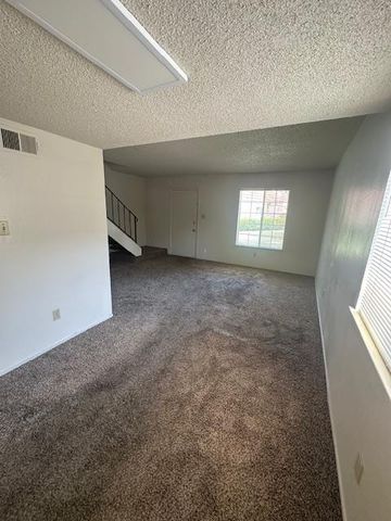 6301 Wexford Cir, Citrus Heights, CA 95621