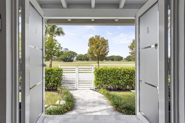 409 N 14th Avenue, Hollywood, FL 33020