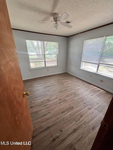1103 Lewis Avenue, Gulfport, MS 39501