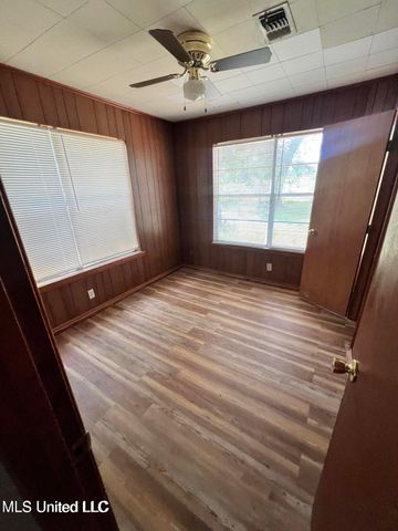 1103 Lewis Avenue, Gulfport, MS 39501