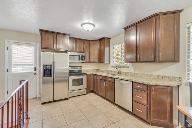 2352 W 7680 S, West Jordan, UT 84084