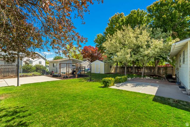 2352 W 7680 S, West Jordan, UT 84084