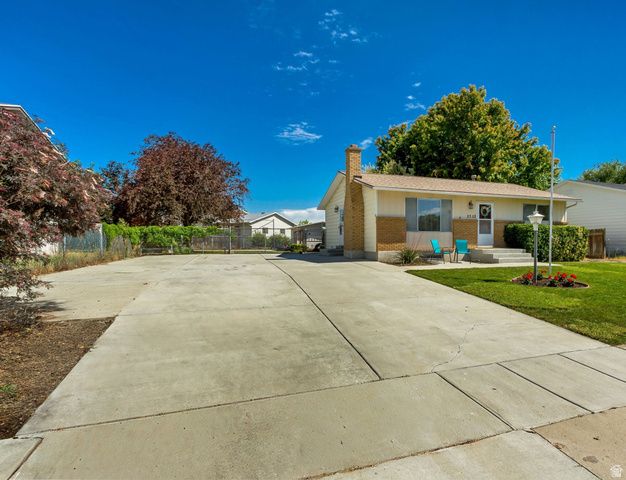 2352 W 7680 S, West Jordan, UT 84084