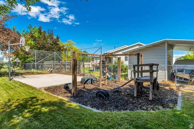 2352 W 7680 S, West Jordan, UT 84084