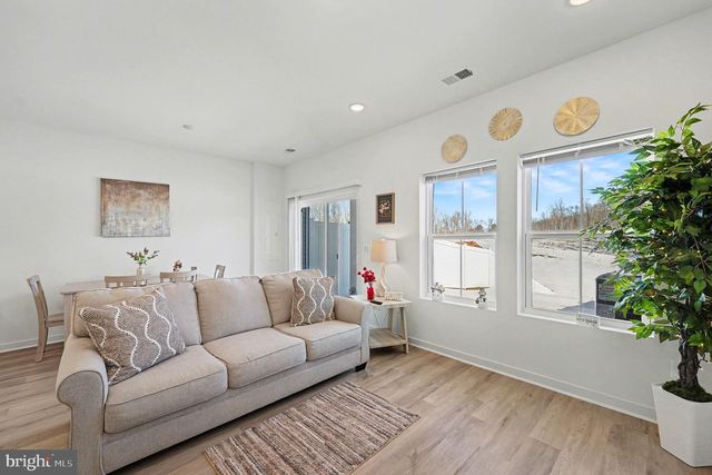 2553 COUGAR LN, Locust Grove, VA 22508