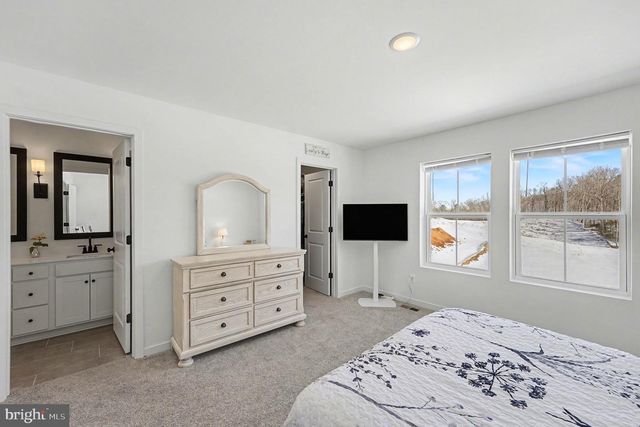 2553 COUGAR LN, Locust Grove, VA 22508