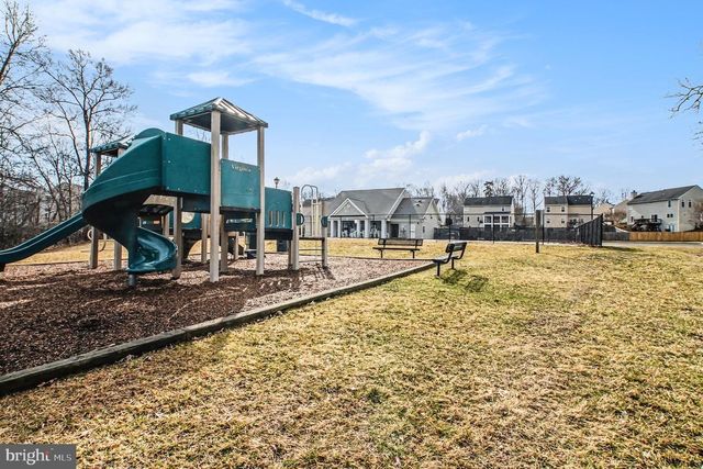 2553 COUGAR LN, Locust Grove, VA 22508