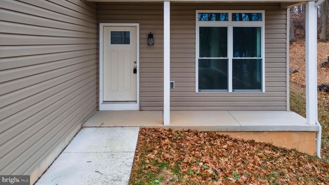 1735 QUARRY RD, Lebanon, PA 17046