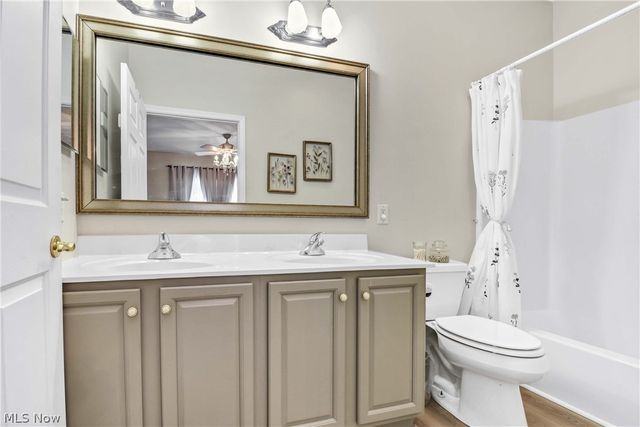 8577 Jonathan Drive, North Royalton, OH 44133