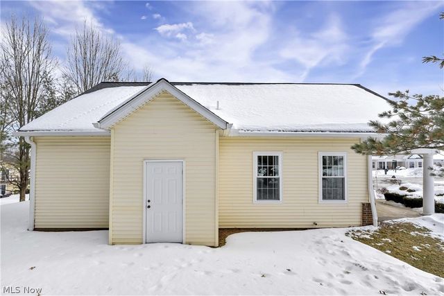 8577 Jonathan Drive, North Royalton, OH 44133