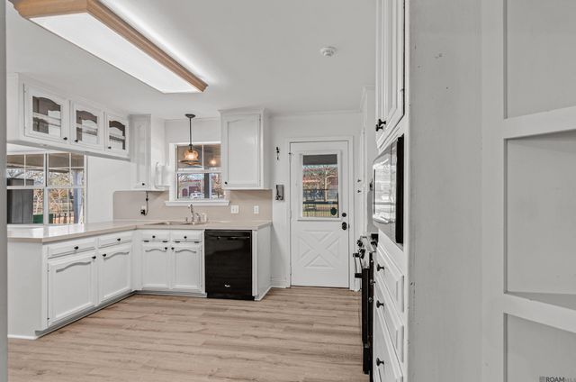 40049 Autumn Hill Ave, Prairieville, LA 70769