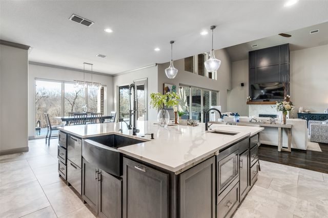 1009 Cedar View Lane, Mckinney, TX 75072