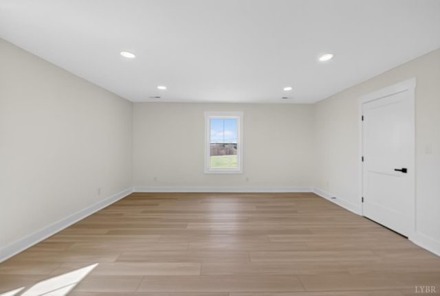 3 Pine Watch Circle, Moneta, VA 24121