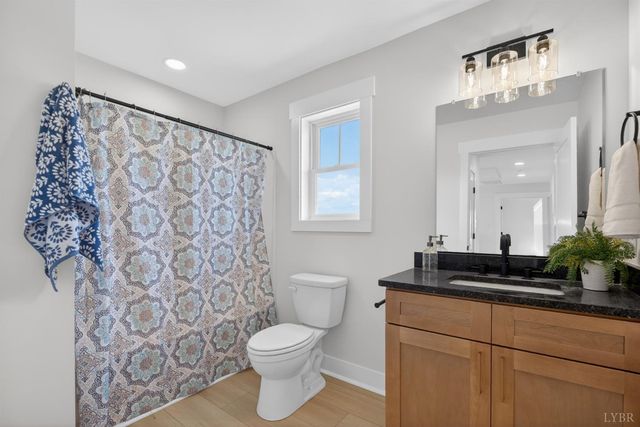 3 Pine Watch Circle, Moneta, VA 24121