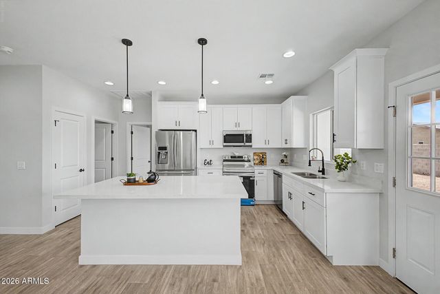 14895 S PADRES Road, Arizona City, AZ 85123