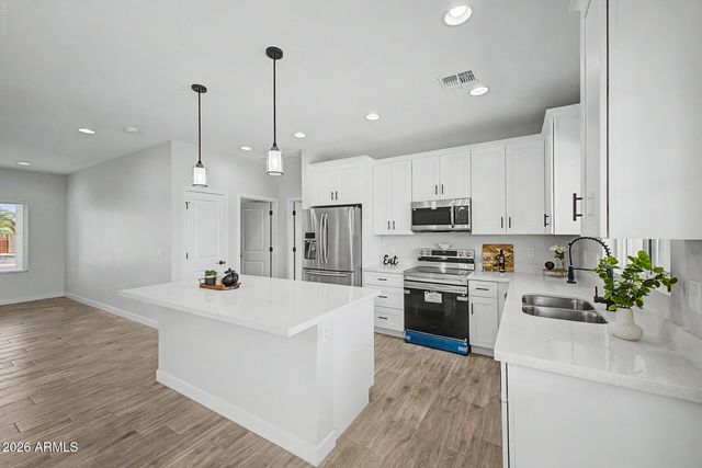 14895 S PADRES Road, Arizona City, AZ 85123
