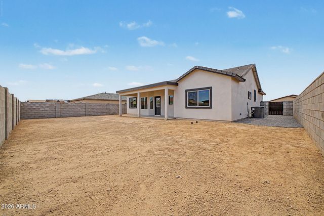 14895 S PADRES Road, Arizona City, AZ 85123
