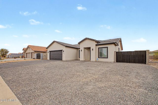 14895 S PADRES Road, Arizona City, AZ 85123
