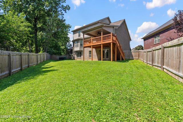 6503 Fernhill Ct, Louisville, KY 40291
