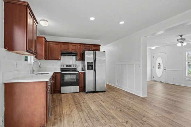 232 Weyburn St., Myrtle Beach, SC 29579