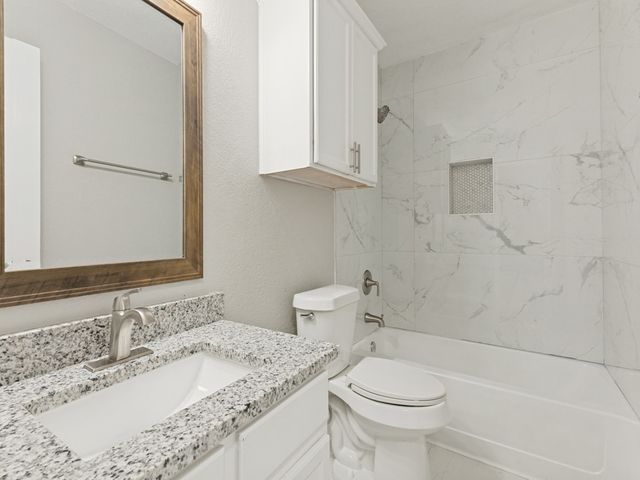 4100 Tiburon Street, Fort Worth, TX 76106