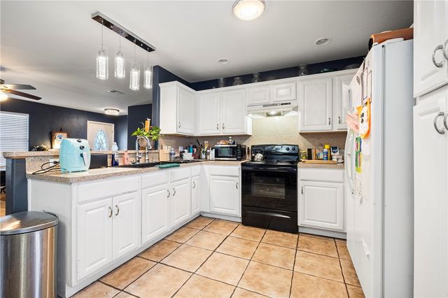 13797 County Road 1674, Odem, TX 78370