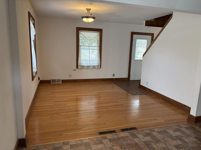 206 N Marietta Street, Verona, WI 53593