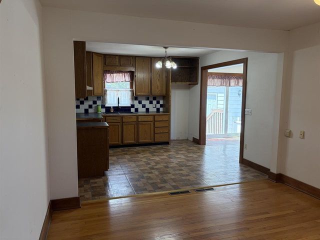 206 N Marietta Street, Verona, WI 53593