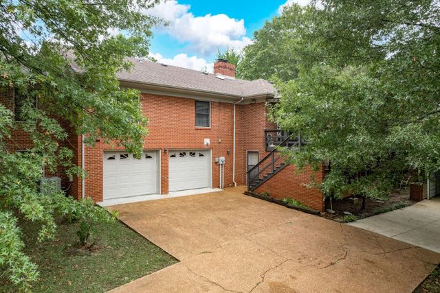 1037 Rolling Fields Cir, Columbia, TN 38401