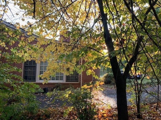 1037 Rolling Fields Cir, Columbia, TN 38401