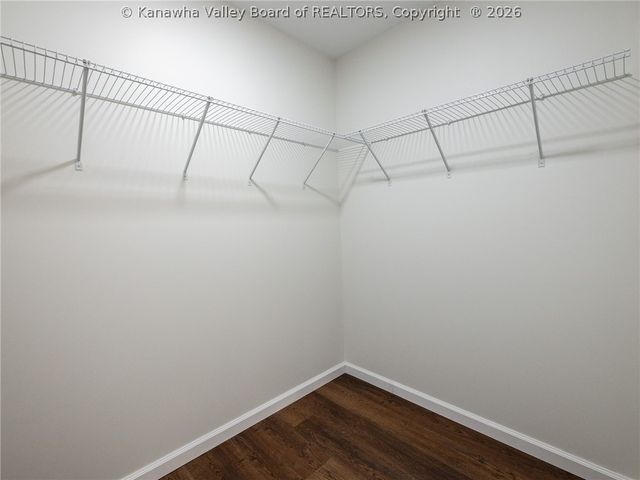 156 6th Street, Dunbar, WV 25064