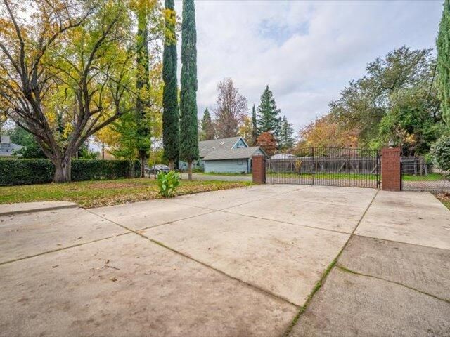 362 Revilo Drive, Redding, CA 96001
