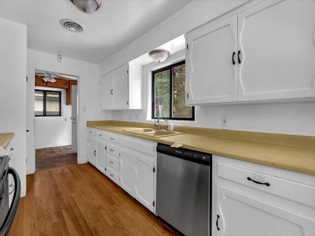 362 Revilo Drive, Redding, CA 96001