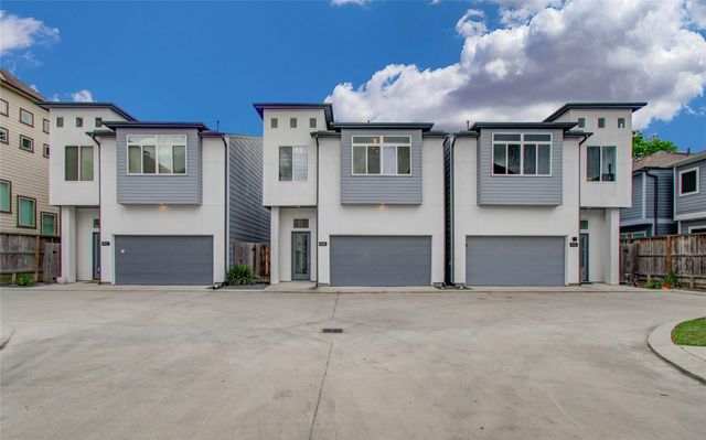 8930 Spring Knoll Forest Drive, Houston, TX 77080