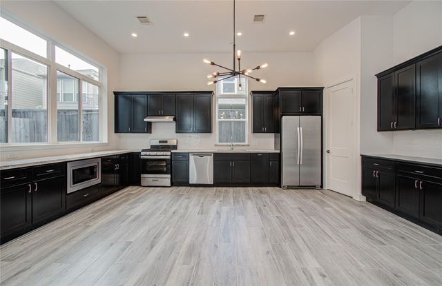 8930 Spring Knoll Forest Drive, Houston, TX 77080