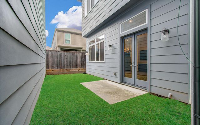 8930 Spring Knoll Forest Drive, Houston, TX 77080