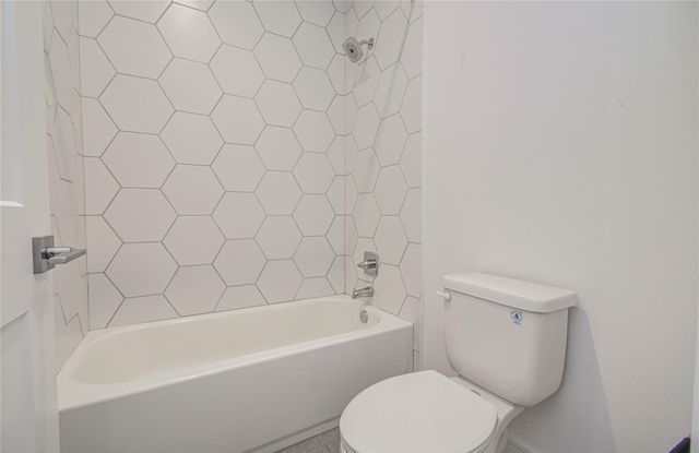 8930 Spring Knoll Forest Drive, Houston, TX 77080