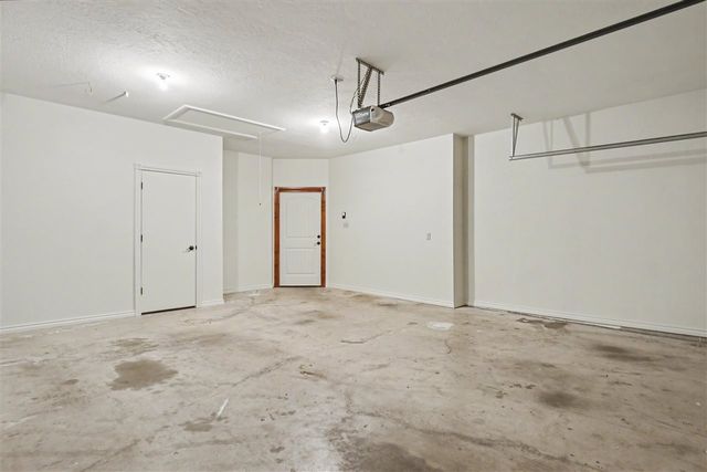 2408 SW 54th St, Lawton, OK 73505