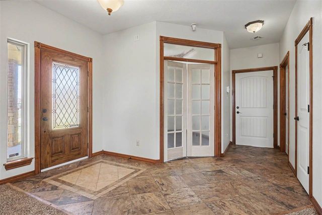 2408 SW 54th St, Lawton, OK 73505