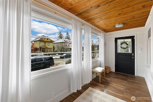 710 S Lawrence Street, Tacoma, WA 98405