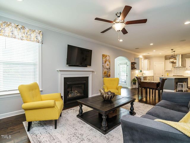 1004 Dogwood Bloom Lane, Knightdale, NC 27545